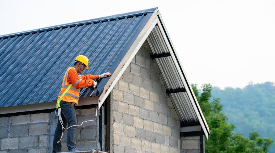 Expert new roof installation services in Cortland, NE